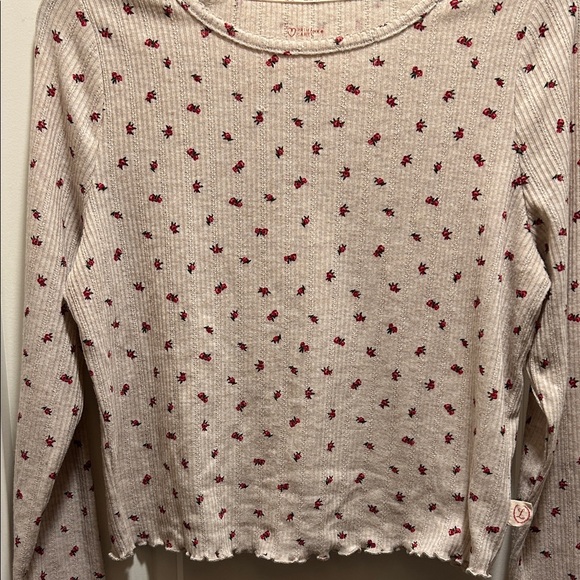 Primark Cream Ribbed Long Sleeve Top with Red Floral Print - Picture 4 of 15